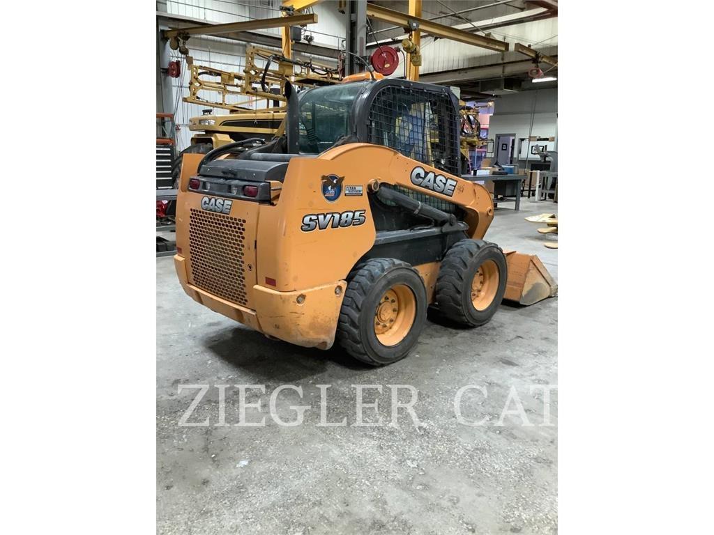 New Holland SV185 لوادر انزلاقية التوجيه