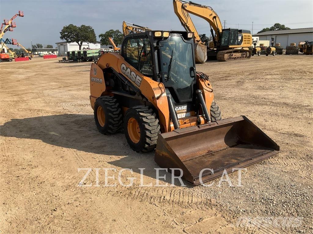 New Holland SV250 لوادر انزلاقية التوجيه