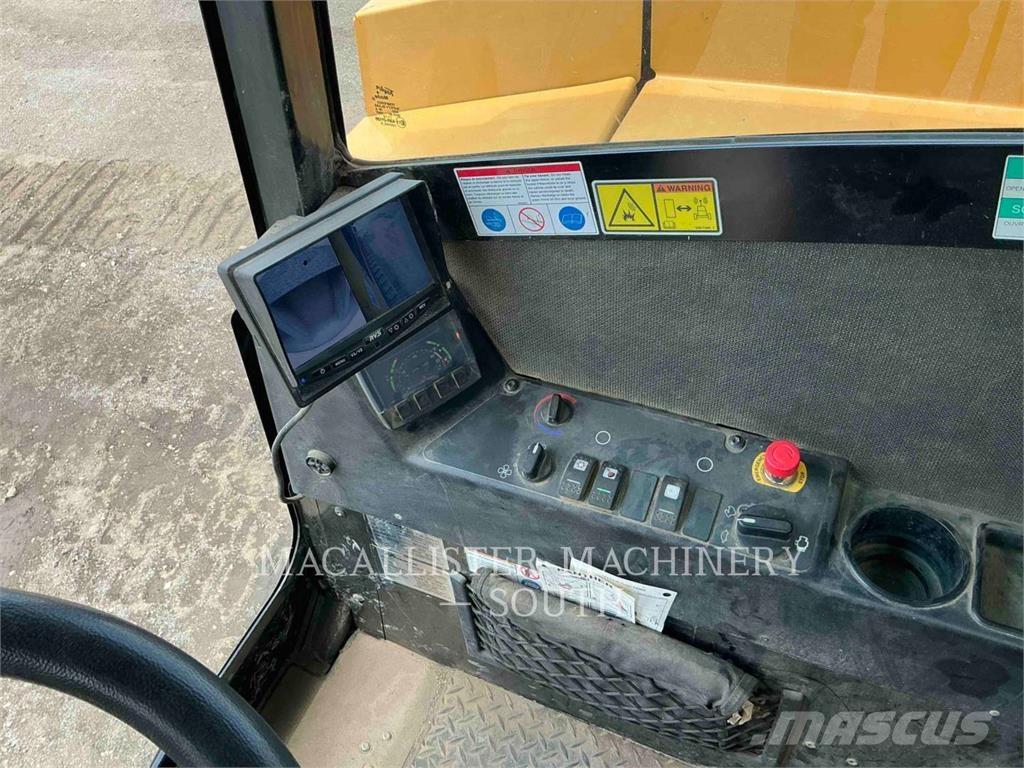 Prinoth T14R ساحبات مفصلية