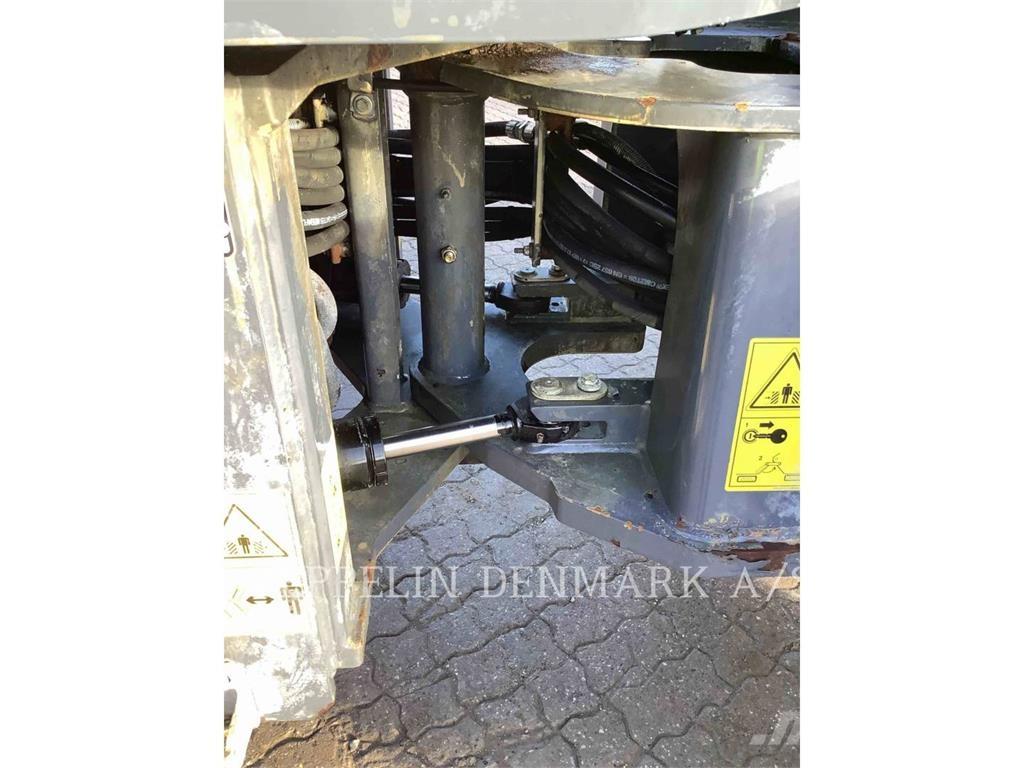 Schaeff TL100 لوادر بعجل