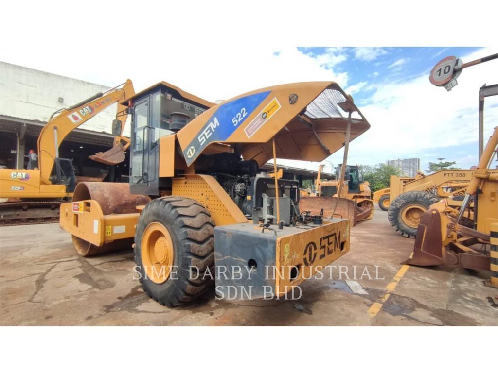 SEM MACHINERY SEM 522 ضاغطات التربة