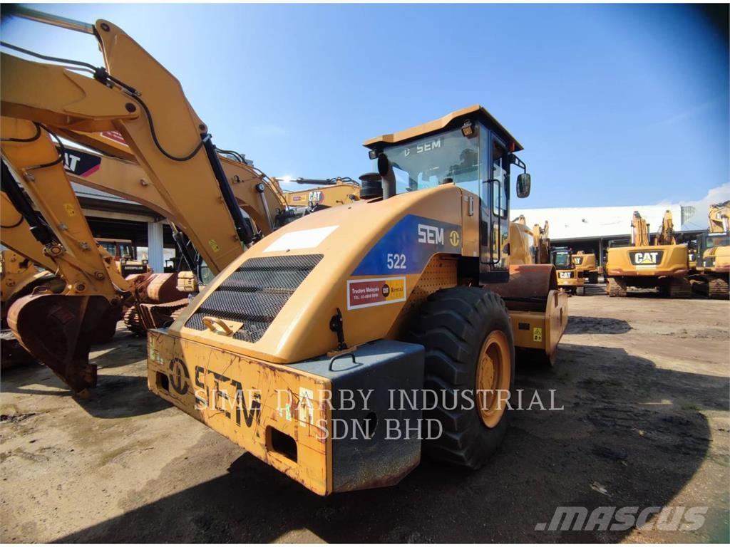 SEM MACHINERY SEM 522 ضاغطات التربة