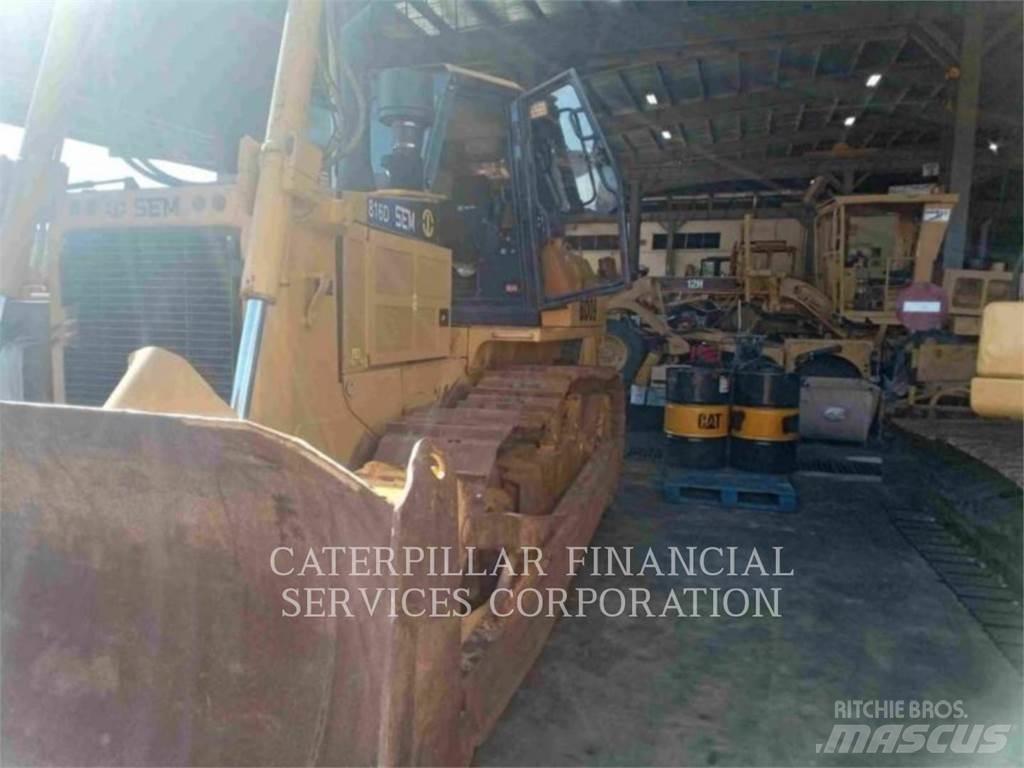 SEM MACHINERY SEM816D بلدوزرات مجنزرة