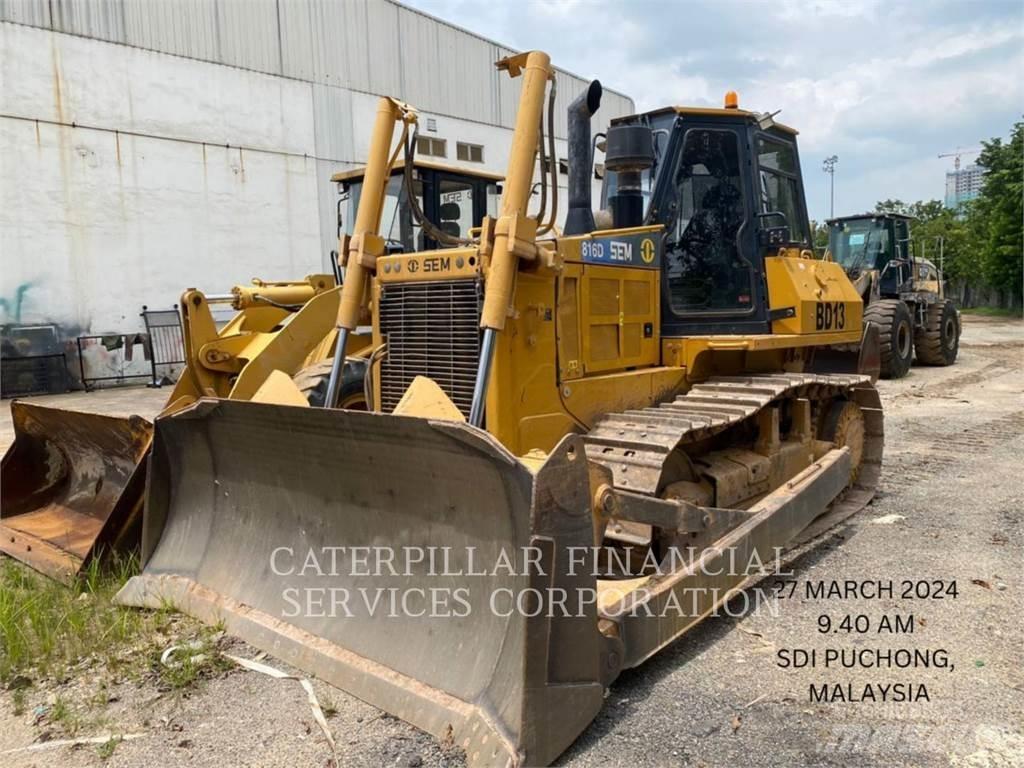SEM MACHINERY SEM816D بلدوزرات مجنزرة