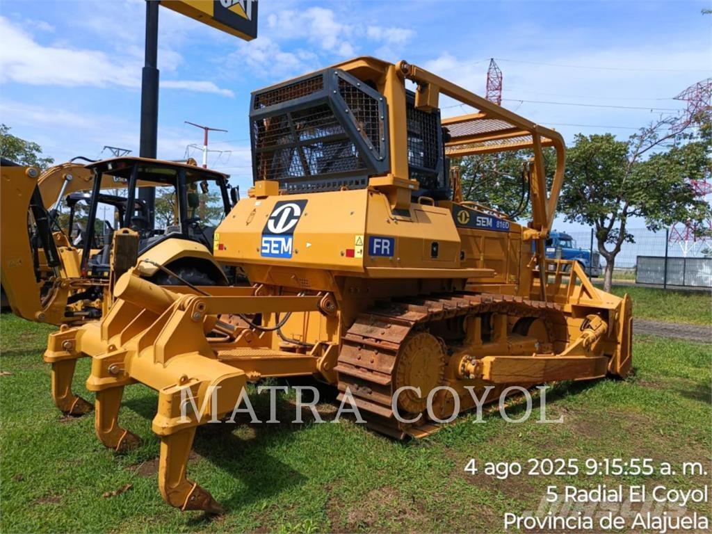 SEM MACHINERY SEM816D بلدوزرات مجنزرة