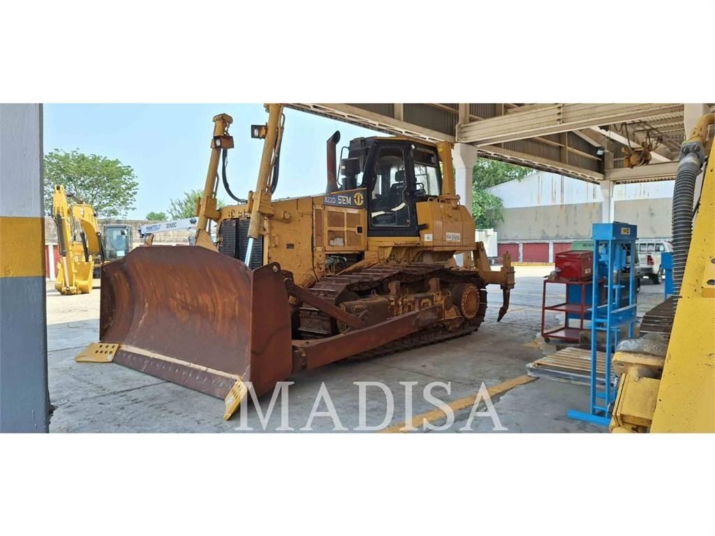 SEM MACHINERY SEM822D بلدوزرات مجنزرة