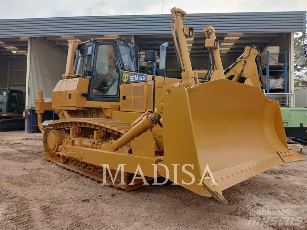 SEM MACHINERY SEM822D بلدوزرات مجنزرة