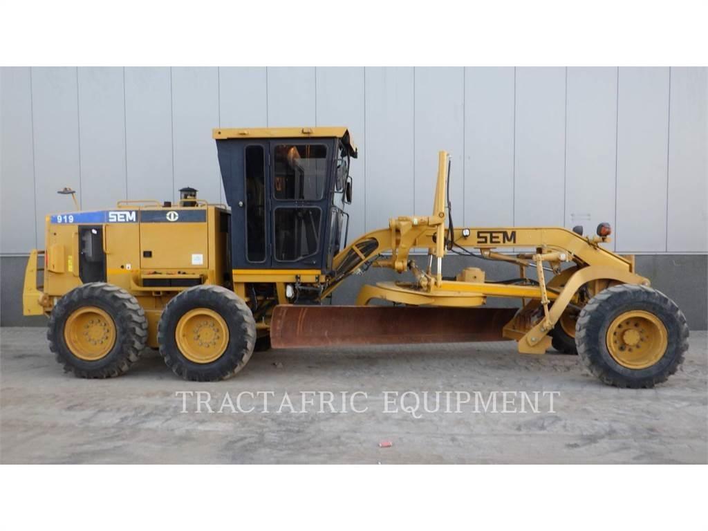 SEM MACHINERY SEM919 معدات تمهيد الطرق