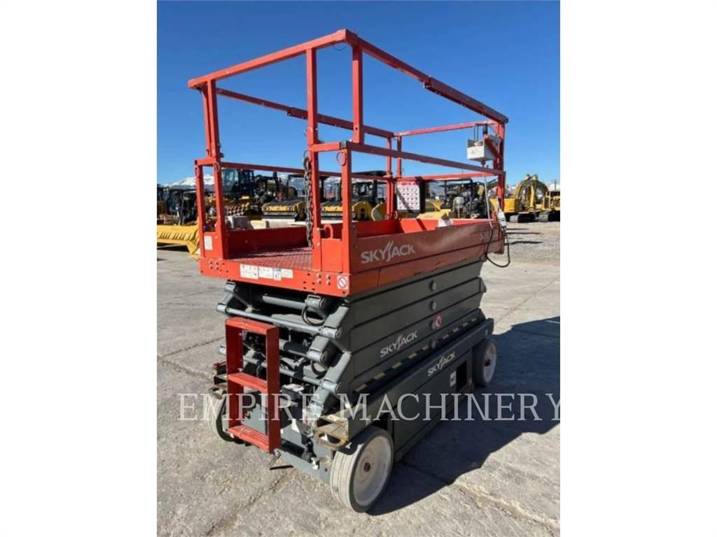 Skyjack 4632 رافعات سلة مفصلية