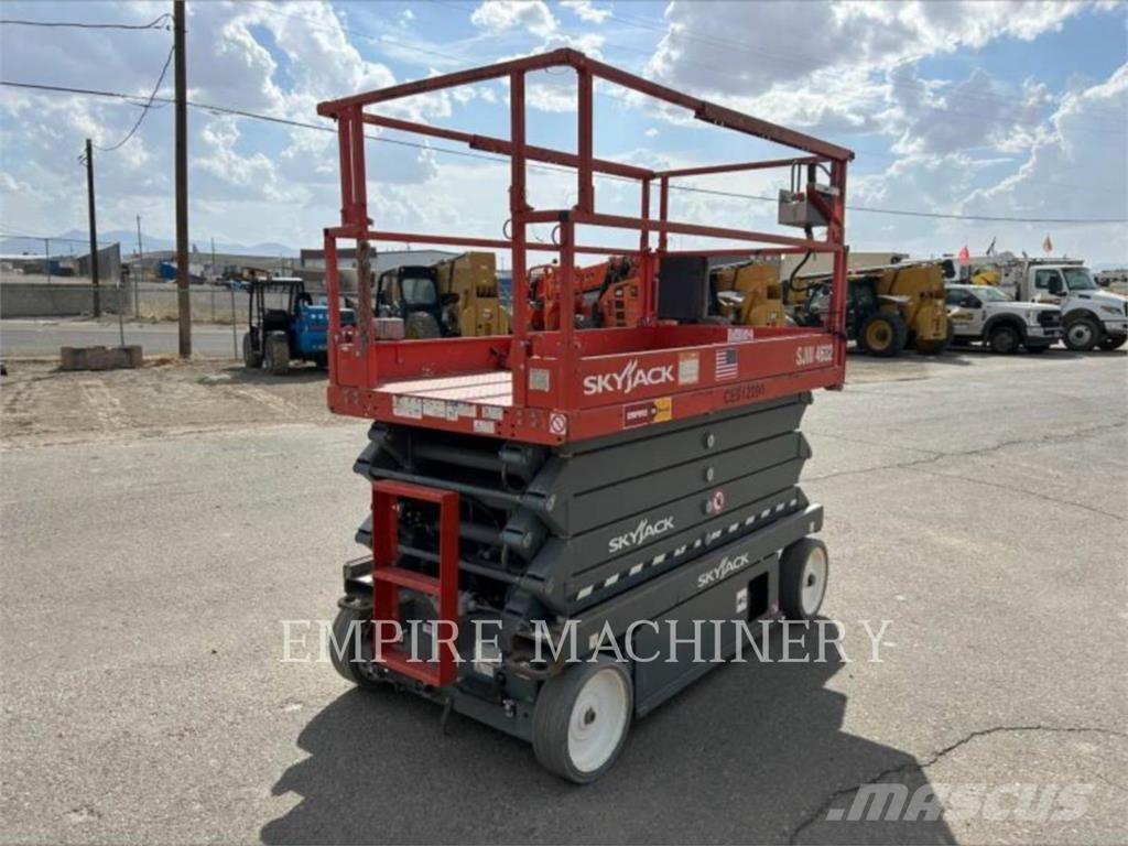 Skyjack 4632 رافعات سلة مفصلية