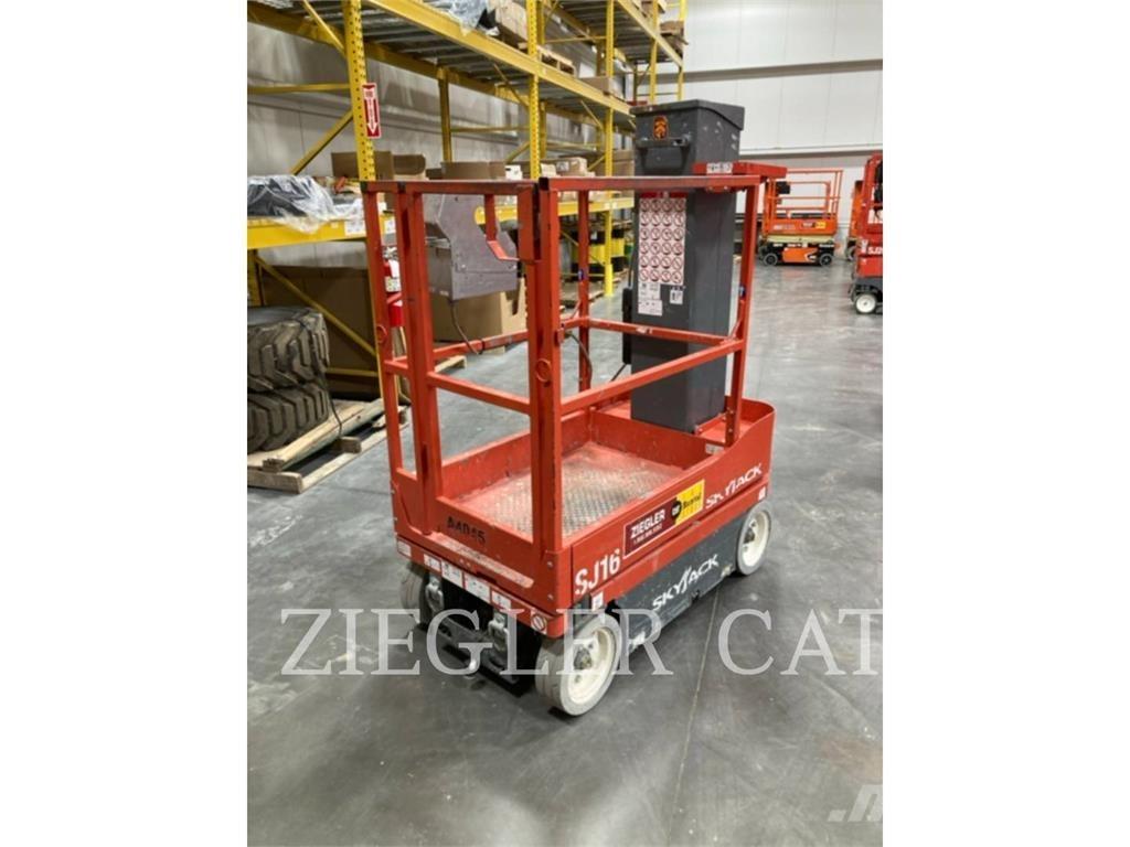 Skyjack SJ16 رافعات مقصية الشكل