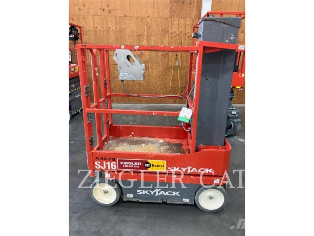 Skyjack SJ16 رافعات مقصية الشكل