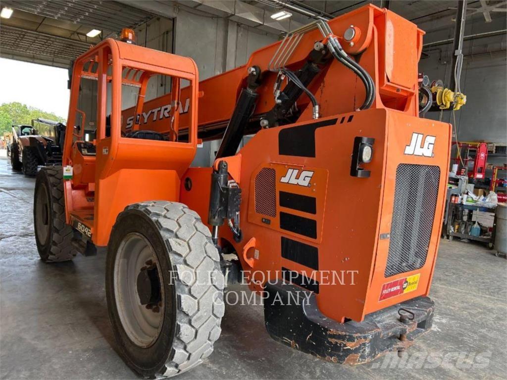 SkyTrak 6042O مناولات متداخلة