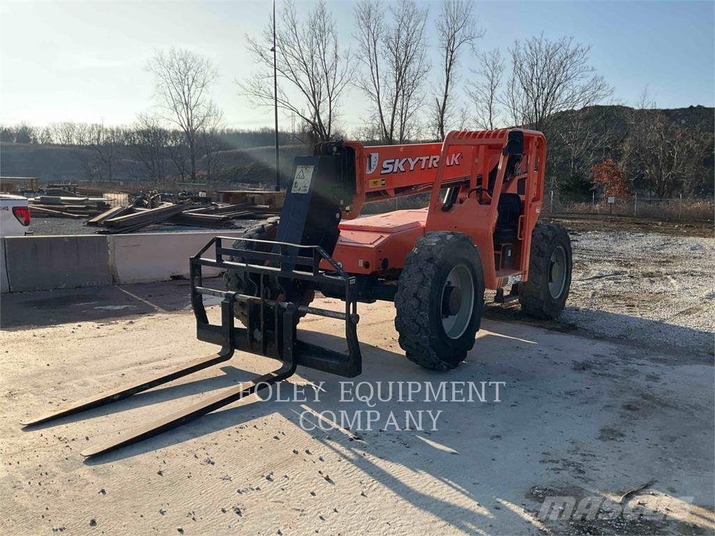 SkyTrak 8042 مناولات متداخلة