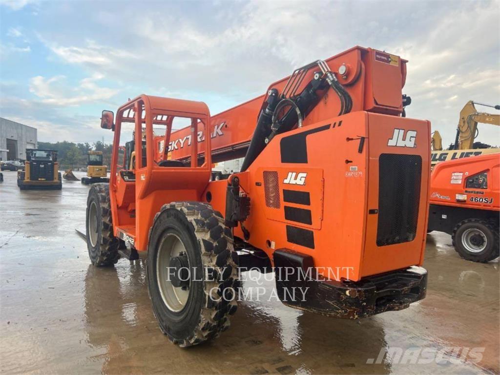 SkyTrak 8042O مناولات متداخلة