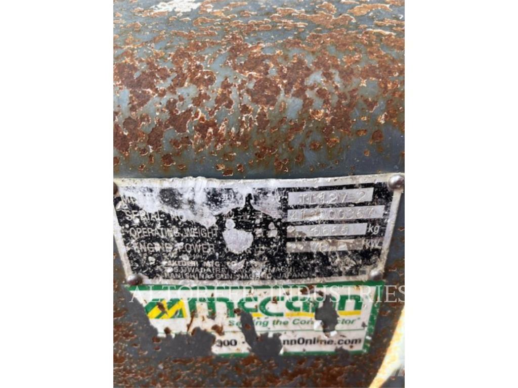 Takeuchi TL-12 لوادر انزلاقية التوجيه