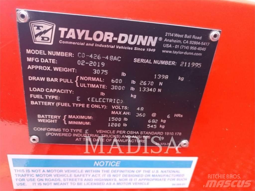 Taylor-Dunn C-426 شاحنات ذات رافعات شوكية - أخرى