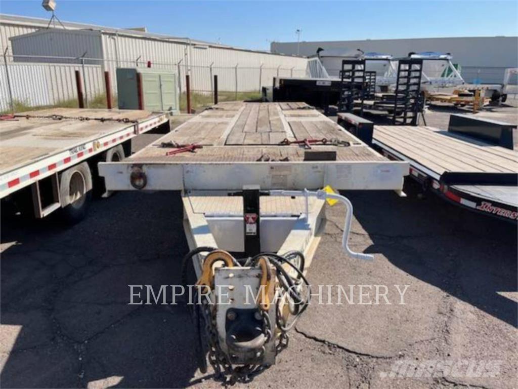  TECUMSEH TAG TILT مقطورات أخرى