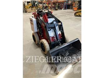 Toro E-DINGO 500 لوادر انزلاقية التوجيه