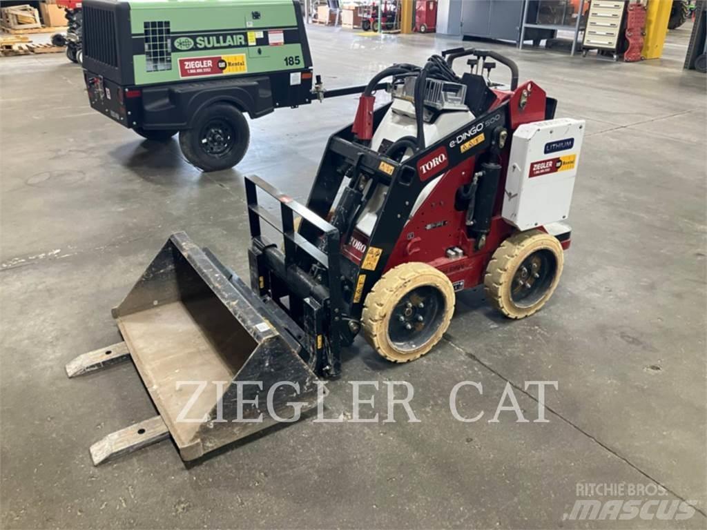 Toro E-DINGO500 لوادر انزلاقية التوجيه
