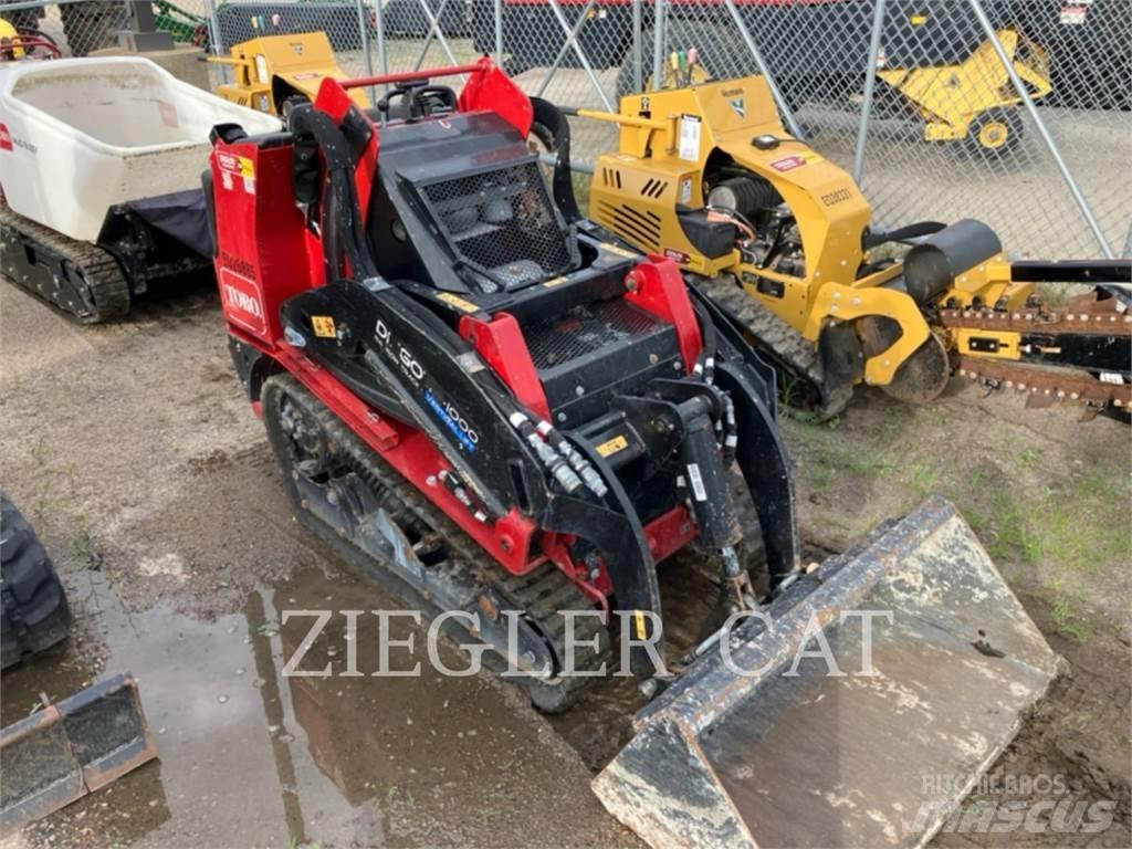 Toro TX1000 لوادر انزلاقية التوجيه