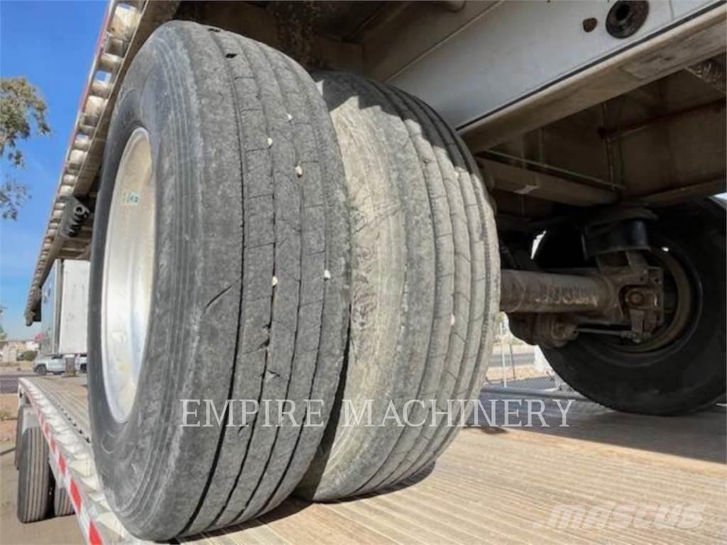  US MFGRS FLATBED مقطورات أخرى