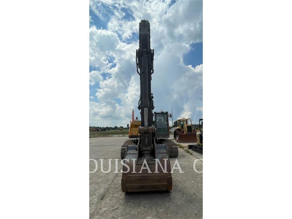 Volvo EC250EL حفارات زحافة