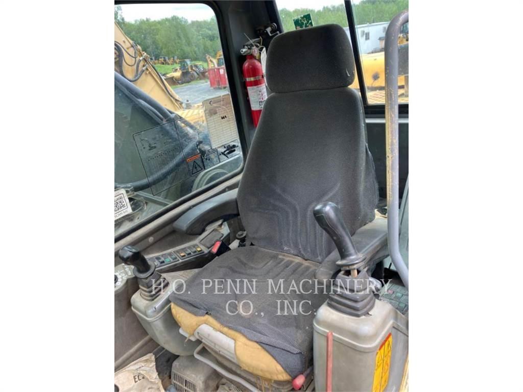 Volvo EC290LC حفارات زحافة