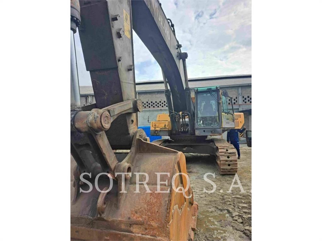 Volvo EC480D حفارات زحافة