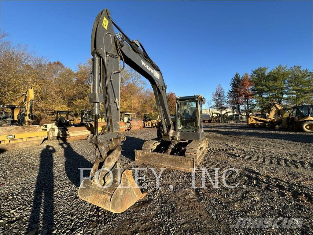 Volvo ECR88D حفارات زحافة
