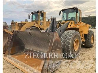 Volvo L220E لوادر بعجل