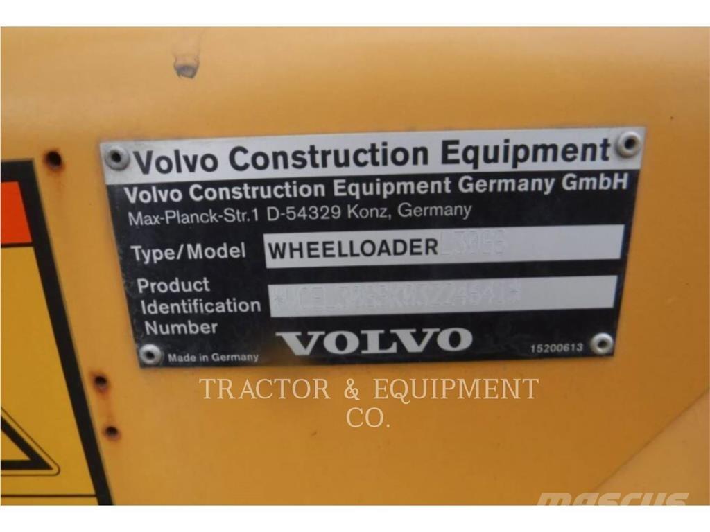 Volvo L30GS لوادر بعجل