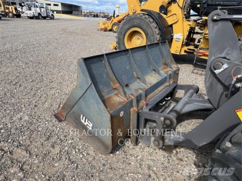 Volvo L30GS لوادر بعجل