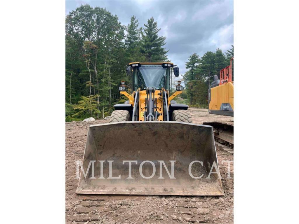 Volvo L70H لوادر بعجل