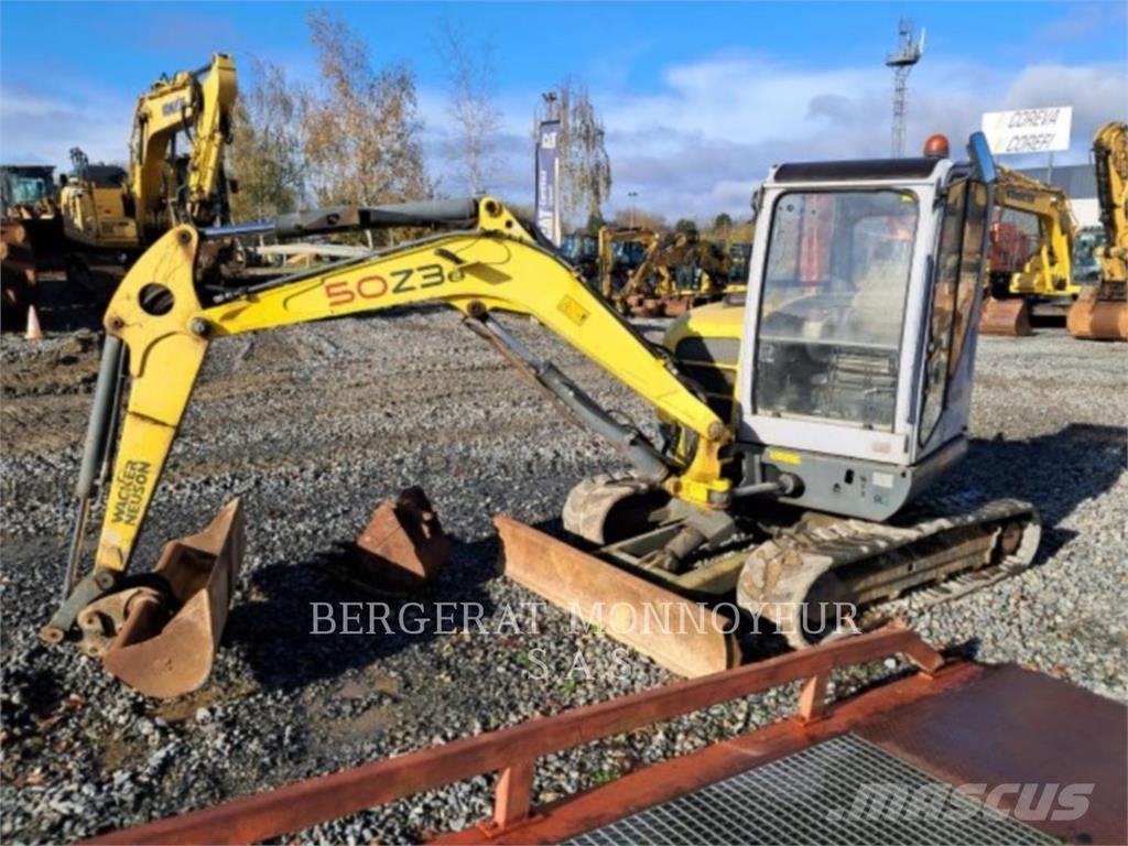 Wacker 50Z3 حفارات زحافة