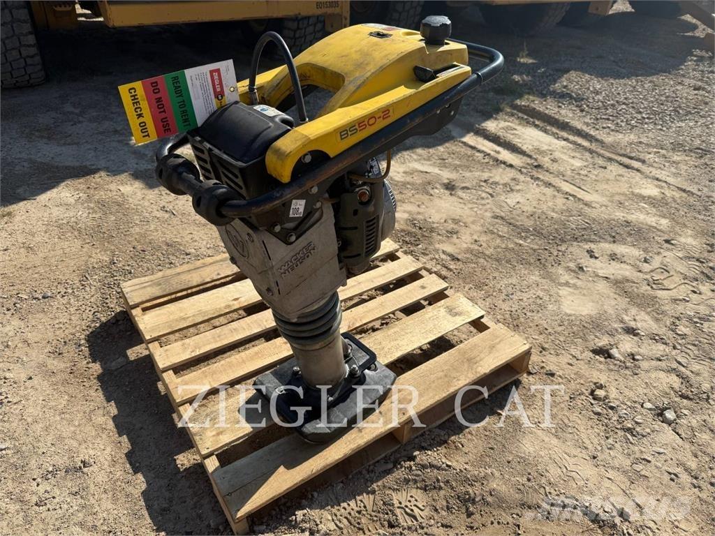 Wacker BS50-2 ضاغطات التربة