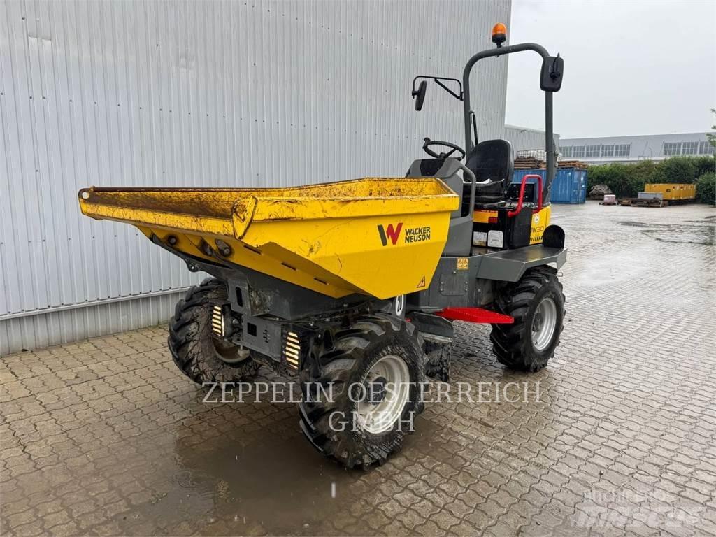 Wacker DW30 ساحبات مفصلية