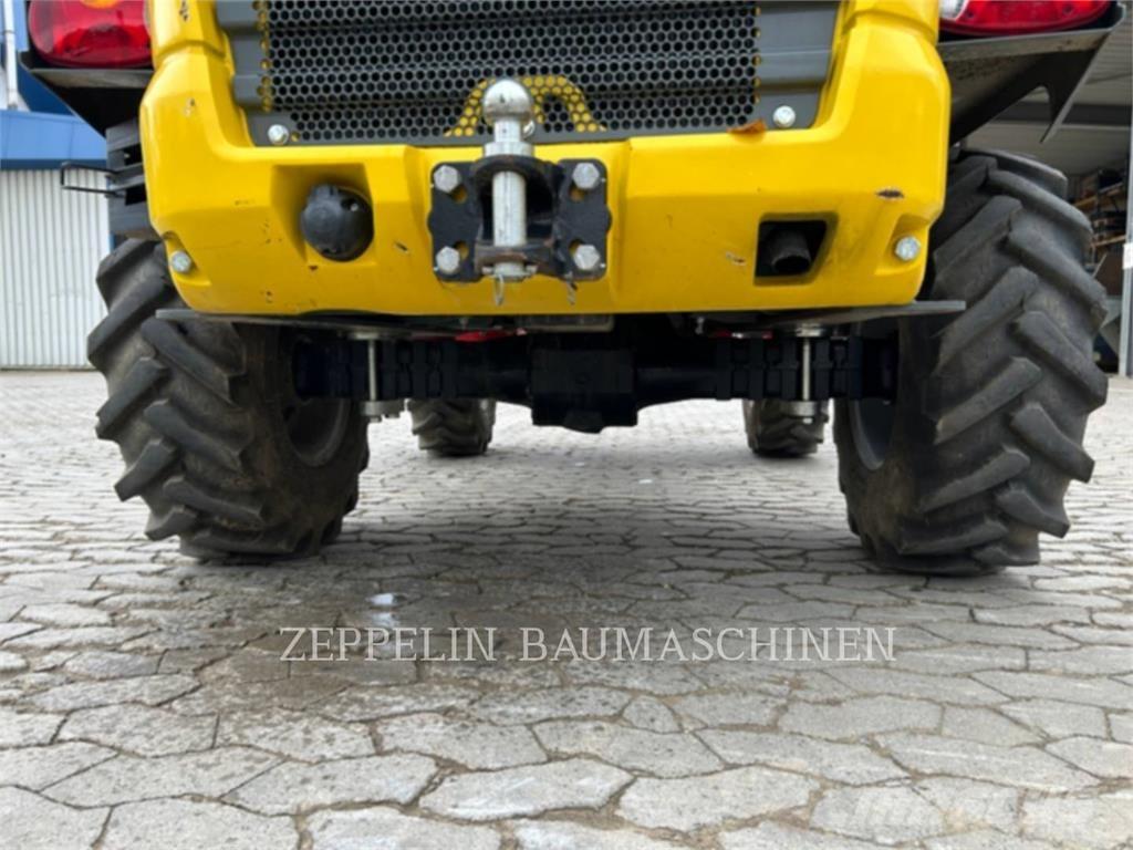 Wacker DW30 ساحبات مفصلية
