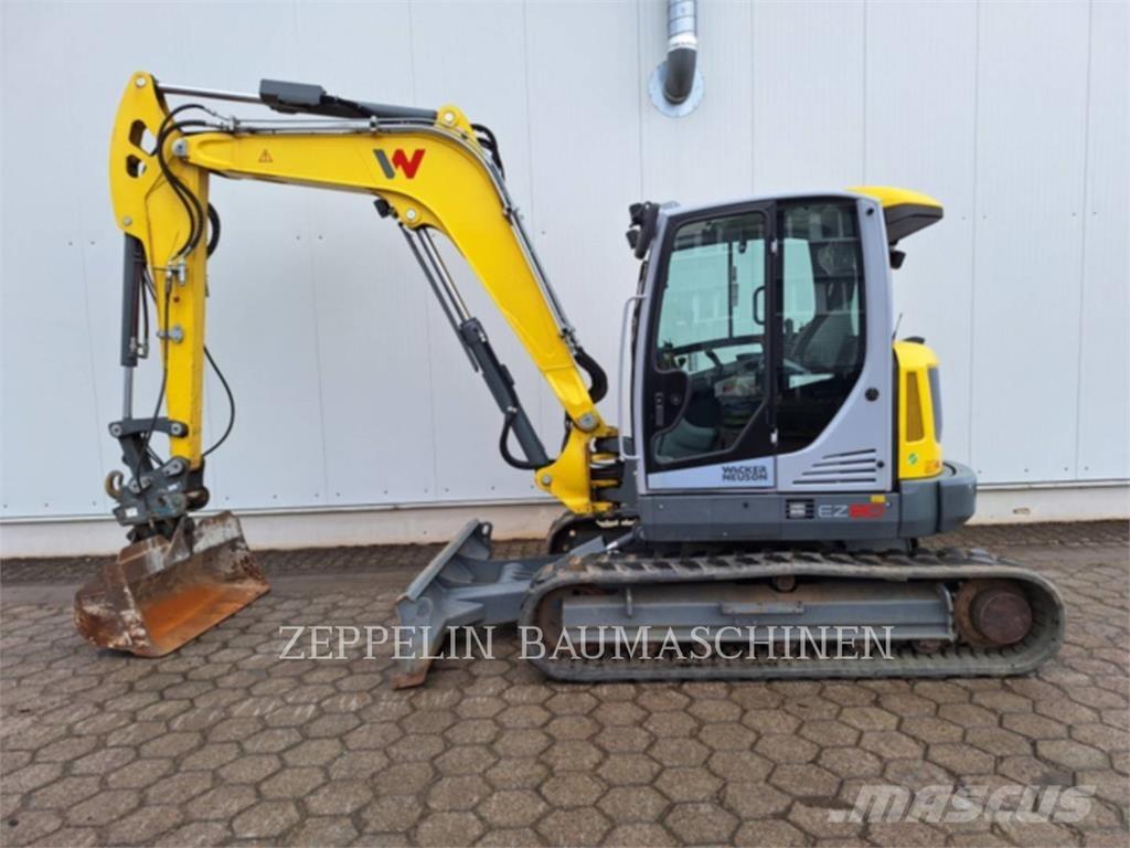 Wacker EZ80 حفارات زحافة
