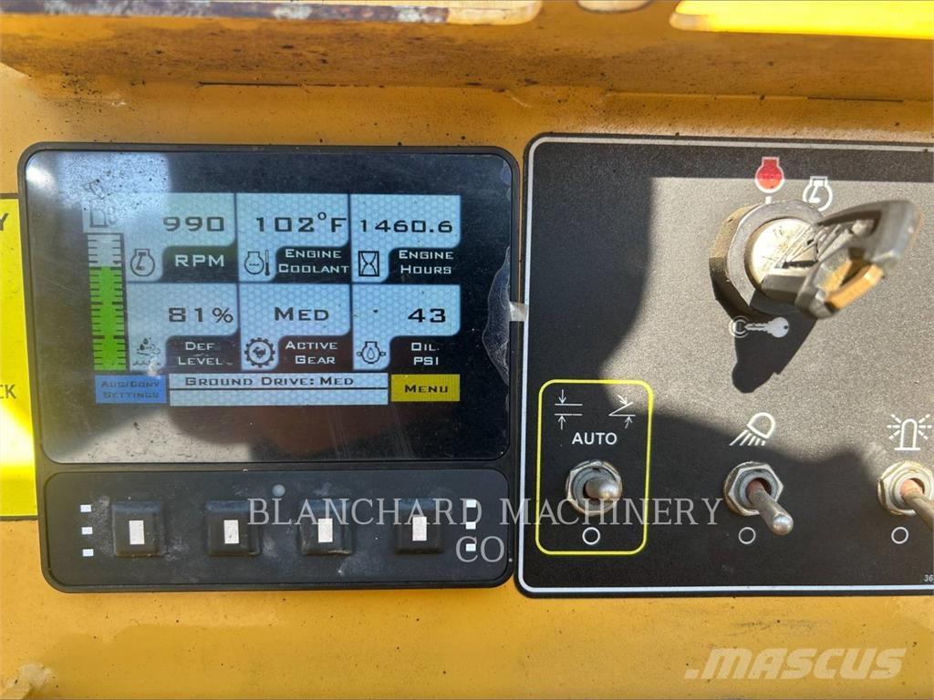 Weiler P385C معدات السفلتة