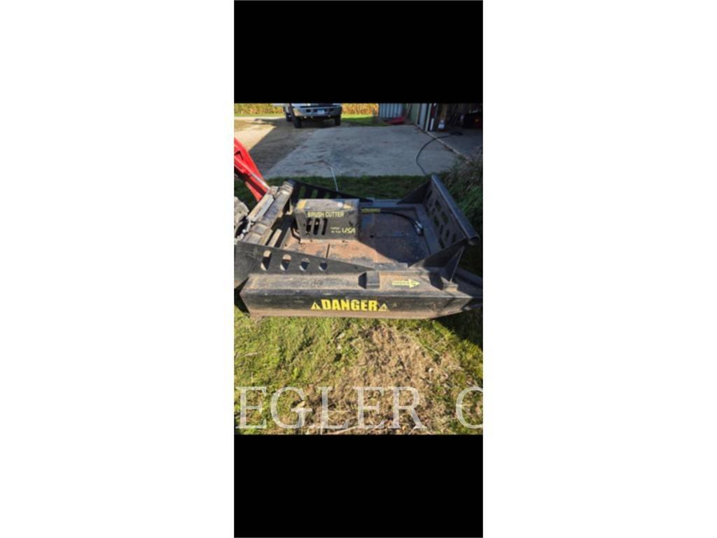 Wildcat BRUSH CUTTER 72 جزازات وأغطية المراعي