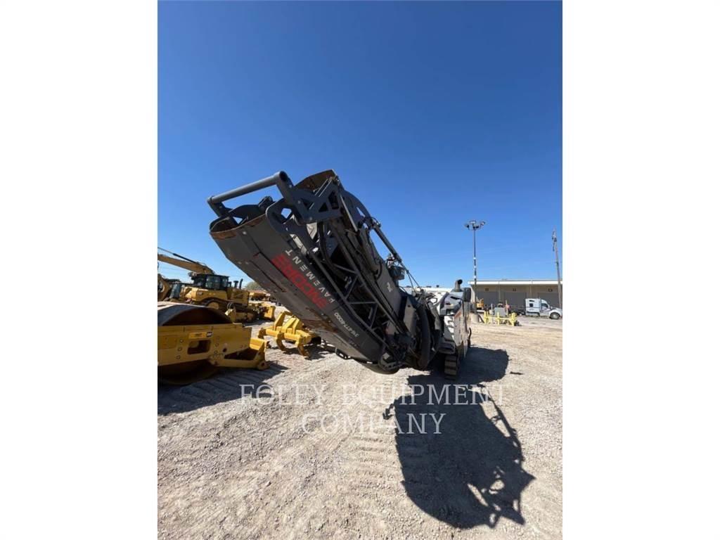 Wirtgen W120CFI معدات السفلتة