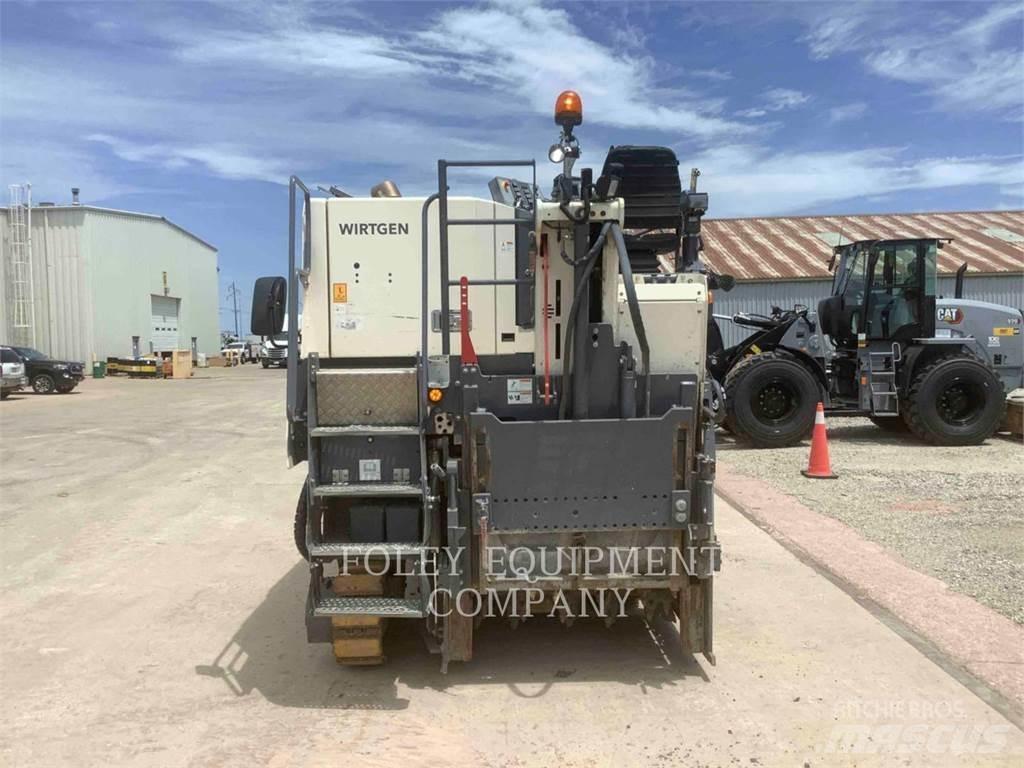 Wirtgen W120CFI معدات السفلتة
