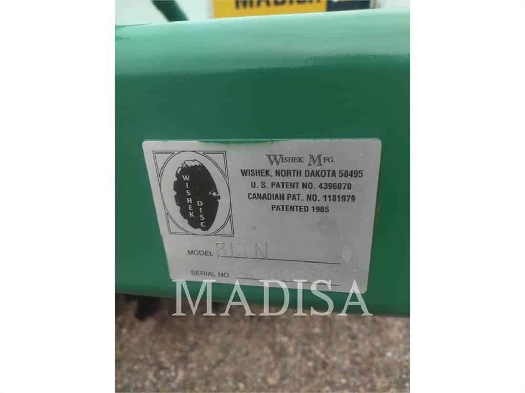 Wishek STEEL MFG 812N قطاعات