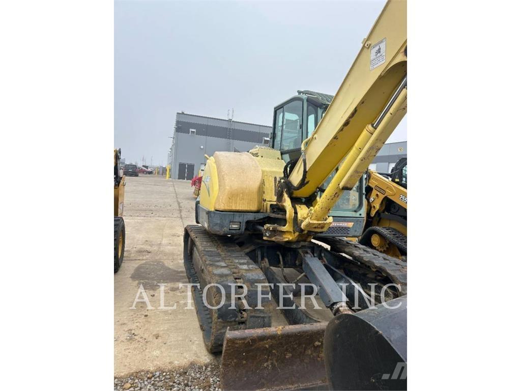 Yanmar SV100 حفارات زحافة