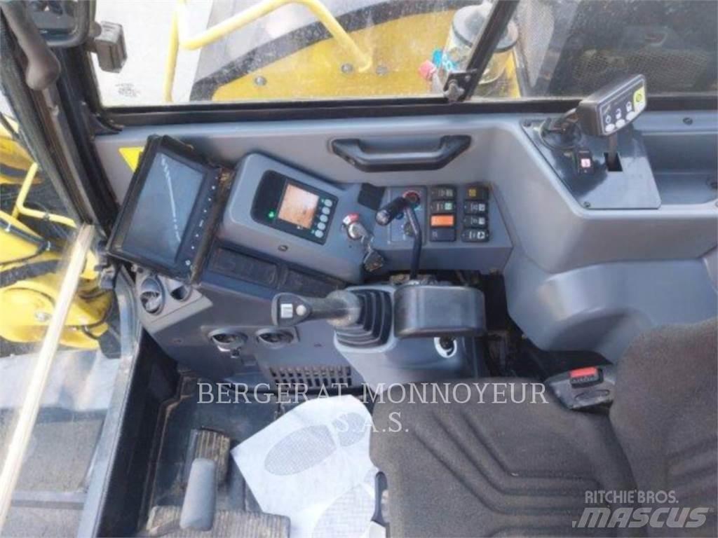 Yanmar VI080-1A حفارات زحافة