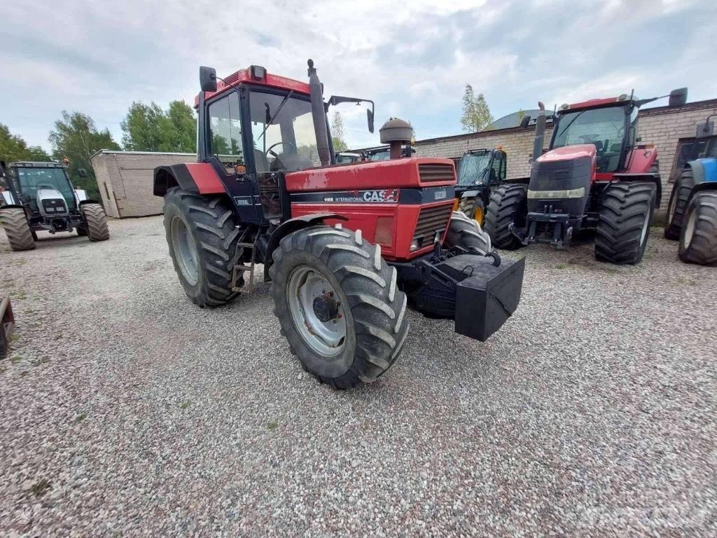 Case IH 1255 XL الجرارات