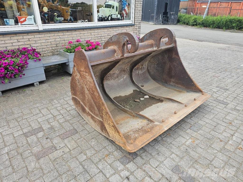  Onbekend Slotenbak دلاء