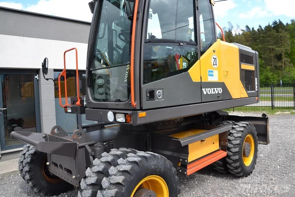 Volvo EW 180 E حفارات بعجل