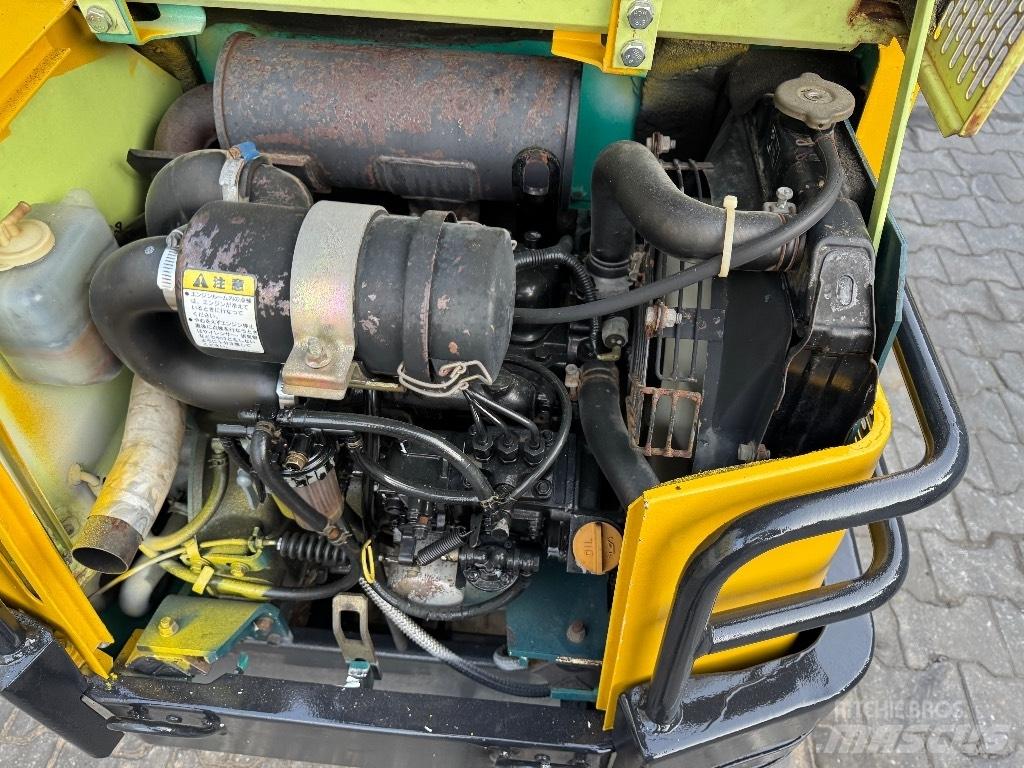 Yanmar B12 حفارات صغيرة أقل من 7 طن (حفارات صغيرة)